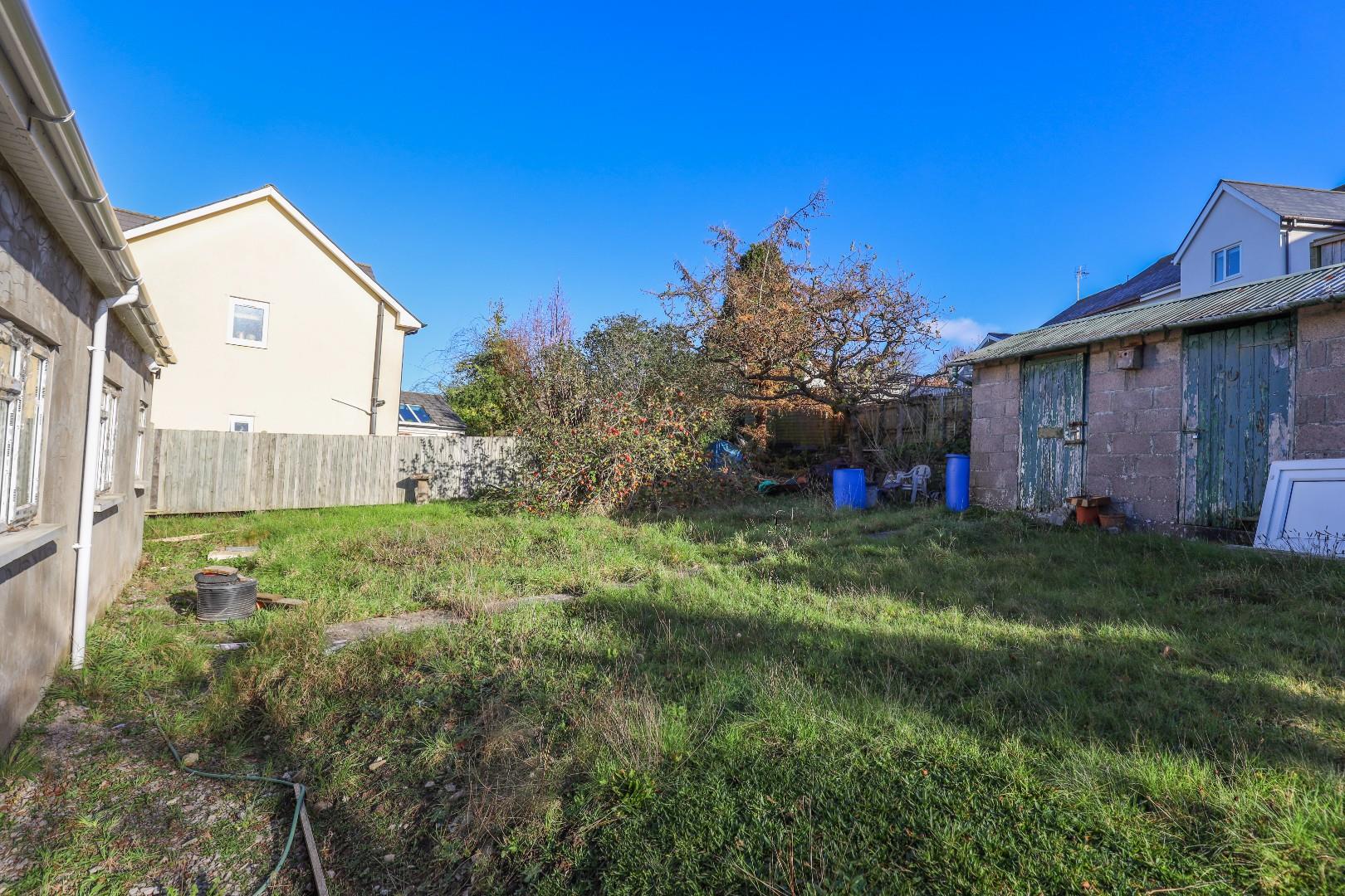 Hallowdene, St. Athan Road, Cowbridge, Vale of Glamorgan, CF71 7EQ